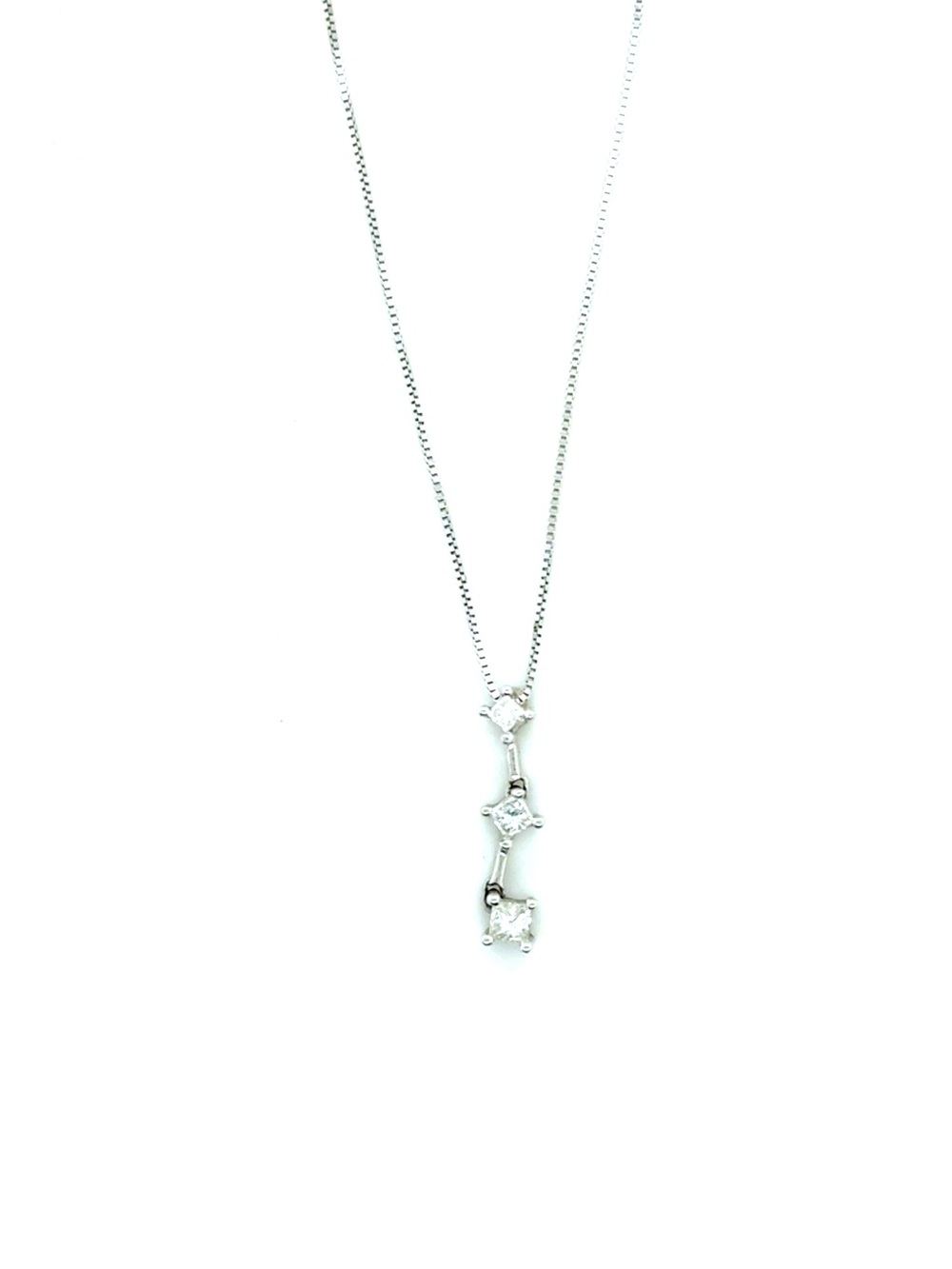 10K White Gold 3-Diamond Drop Necklace